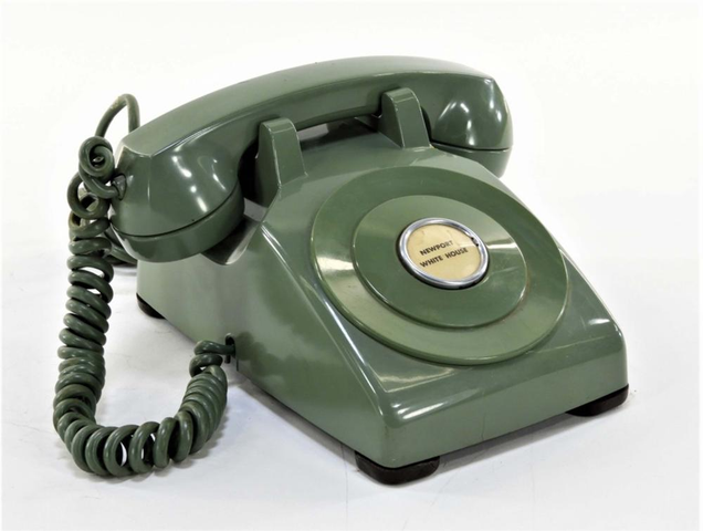 Illustration for article titled A New Auction Includes Some Remarkable Pieces of Telephone History